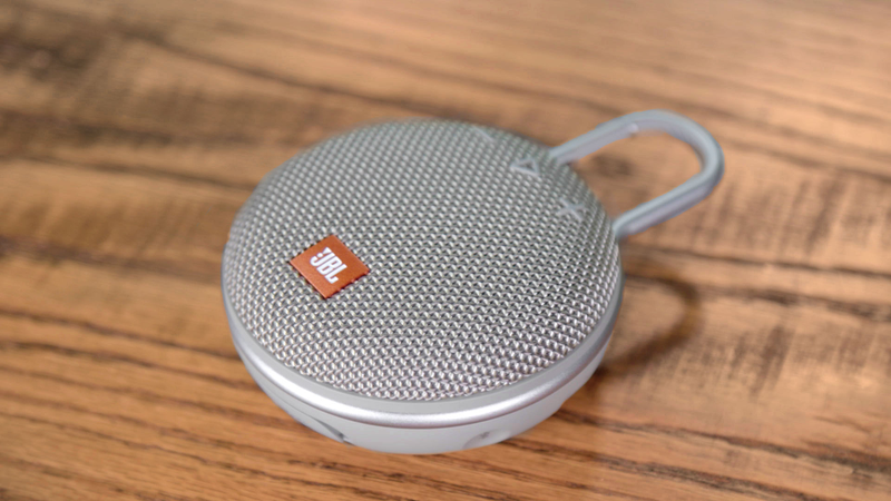 Illustration for article titled The Best Cheap Bluetooth Speaker